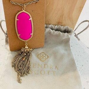 Kendra Scott Fuchsia Pendant Necklace with Gold Chain